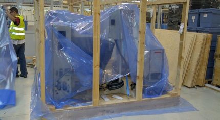 Pakowanie maszyn do transportu morskiego 03